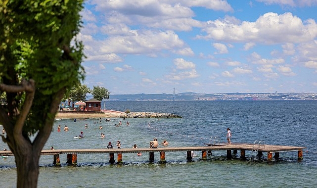 Mavi Bayraklı plajda denize girme keyfini kaçırmayın