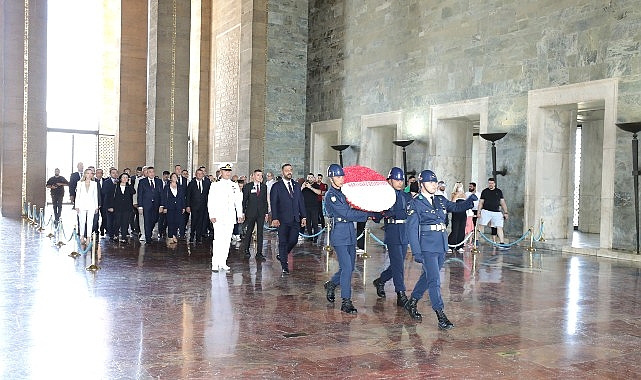 Narlıdere Belediye Başkanı Erman Uzun’dan Anıtkabir Ziyareti