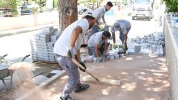 Narlıdere’de alanda çalışan grupların mesai saatlerine çok sıcak düzenlemesi