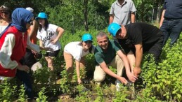 Özel çocuklarımız zerzevat ve aromatik bitki yetiştiriyor