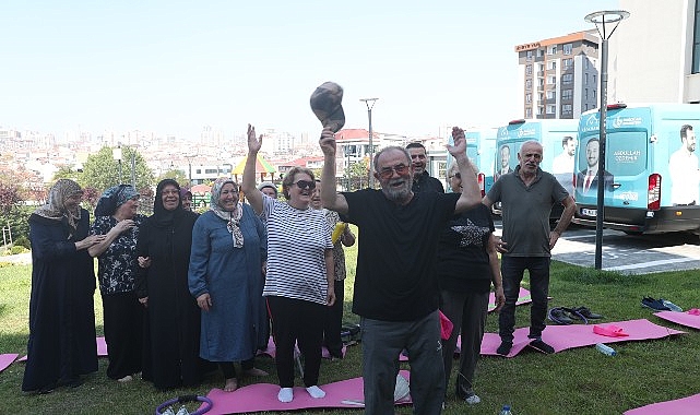 “Yaşlılar, kahkaha seansında doyasıya eğlendi”