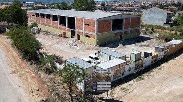 Akhisar Spor Salonunda Sona Hakikat