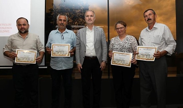 Ana Arı Yetiştiriciliği Kursunu Muvaffakiyetle Bitiren Kursiyerler Sertifikalarını Aldı