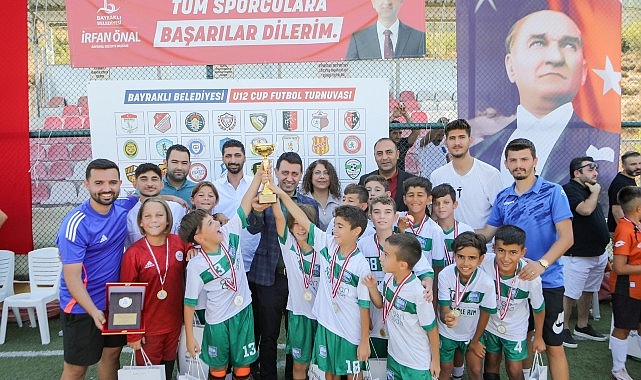 Bayraklı’daki futbol turnuvasında mükemmel final