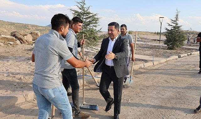 Belediye Gruplarından Kahveci Dağı’nda Hummalı Çalışma