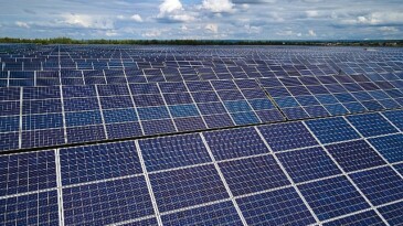 DenizBank, öz tüketim GES projeleri ile tükettiği enerjiyi üretmeye başladı