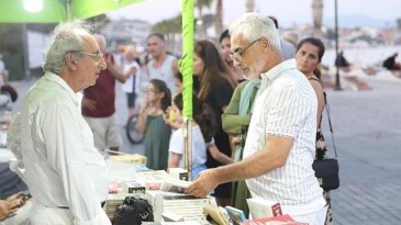 Didim Belediyesi’nin katkılarıyla bu 20.si düzenlenen Altınkum Müellifler Şenliği başladı.