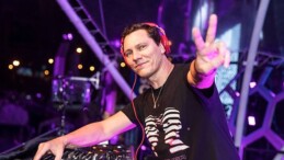 Dünyaca ünlü DJ Tiësto yarın İstanbul’da sahne alıyor!