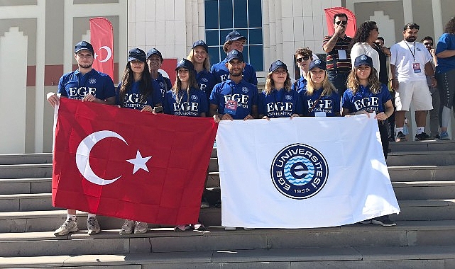 Egeli gençler Büyük Taarruz’un 102’nci yılını zaferin yaşandığı topraklarda kutladı