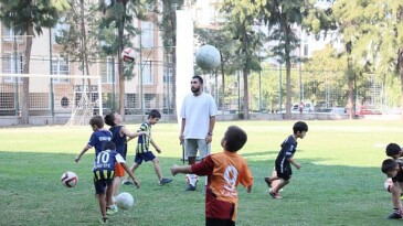 Geleceğin Atletleri Aydın Büyükşehir Belediyesi’nin Açtığı Yaz Kurslarında Yetişiyor