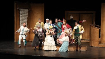 Harbiye’de “İki Efendinin Uşağı”yla Unutulmaz Bir Güldürü Gecesi