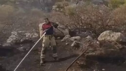 İki ilçede çıkan yangınlara İzmir İtfaiyesi’nden süratli müdahale