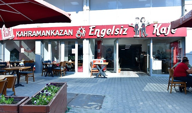 Kahramankazan’da Mahzurlar “Engelsiz Kafe”de Aşılıyor