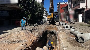 Kartepe’de Altyapı Çalışması Gece Gündüz Demeden Sürüyor