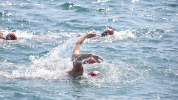 Kıtalararası Tek Yüzme Yarışına İBB’den Tam Dayanak