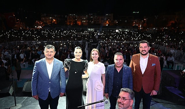 Korkuteli’nde şenlik ve zafer coşkusu birarada yaşandı