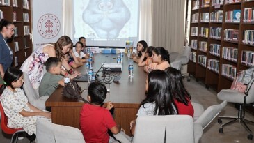 Kültür ve Turizm Bakanlığınca Türkiye Kültür Yolu Şenlikleri kapsamında düzenlenen “Nevşehir Kültür Yolu Festivali” çeşitli etkinliklerle sürüyor