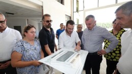 Lider Büyükakın, yeni hal binasını inceledi