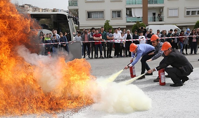 Maksat, afetlere dirençli Karşıyaka