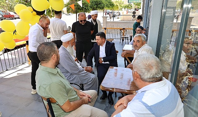 Nevşehir Belediye Başkanı Rasim Arı, Bekdik Mahallesi’nde incelemelerde bulunarak vatandaşlarla bir ortaya geldi.