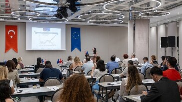 Türkiye’deki kilit ekonomik dallara ve kentsel alanlara yönelik AB finansmanlı iklim eğitimi başladı