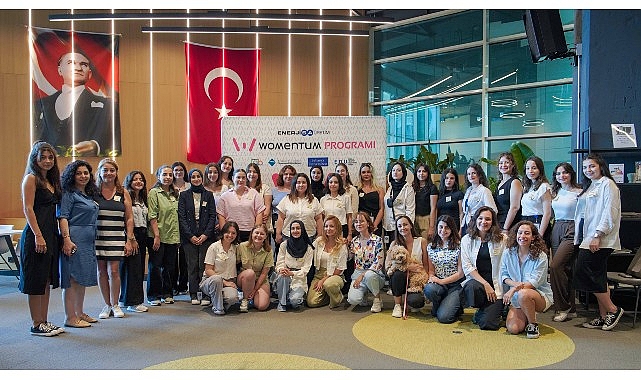 Womentum Programı, Bayan Öğrencilere Meslek Seyahatlerinde Dayanak Olmaya Devam Ediyor