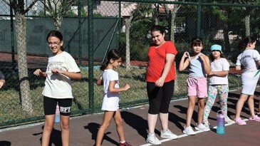 Yaz Spor Okulları’na 7 bin 500 öğrenci katıldı