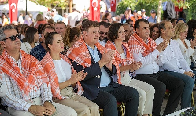 12. Kavacık Üzüm Şenliği başladı Lider Tugay: Üreticilerimizin her vakit yanında olacağız