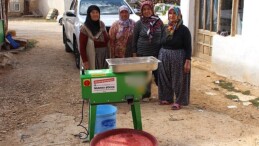 Antalya Büyükşehir Belediyesi Elmalılı bayanları yalnız bırakmadı