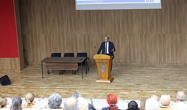 Bakırköylü vatandaşlar muhtemel afetlere karşı bilinçlendiriliyor