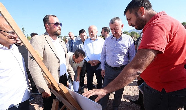 Başiskele Seymen Millet Bahçesinde ilerleme yüzde 90; Büyükakın: Yeşil alanlar memnun kentlerin kalbidir