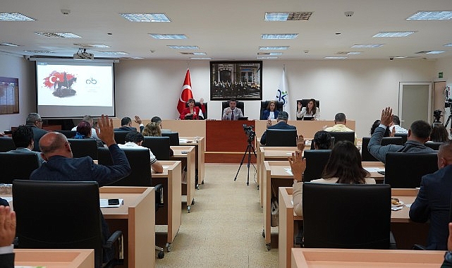 Belediyemizden Okullara 500 Bin Liralık Paklık Takviyesi