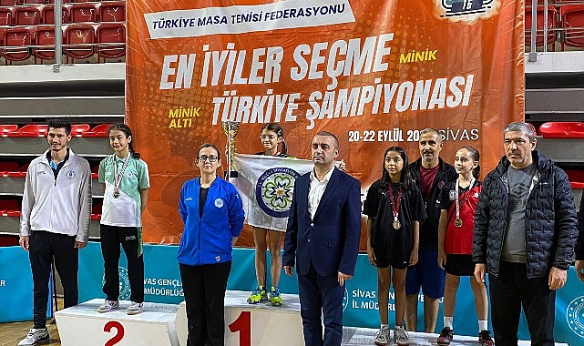 Büyükşehir Sportmeni Masa Tenisinde Türkiye Şampiyonu Oldu