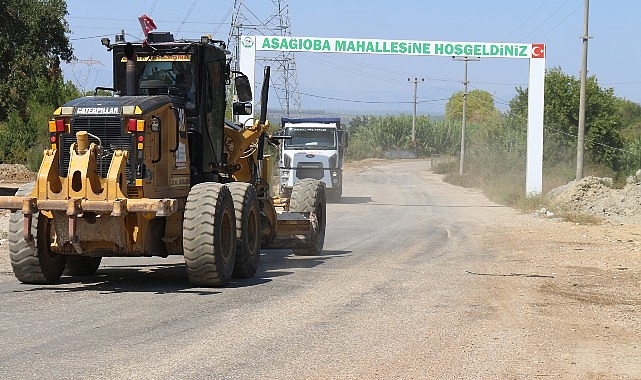 Büyükşehir’den Serik Aşağıoba Mahallesi’nde asfalt çalışması