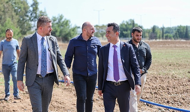CHP Genel Lider Yardımcısı Erhan Adem’den Buca’nın tarım çalışmalarına övgü