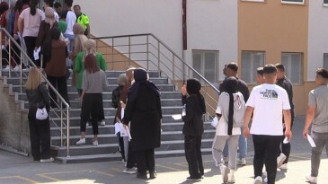 Çumra Belediyesinden üniversite öğrencilerine eğitim takviyesi