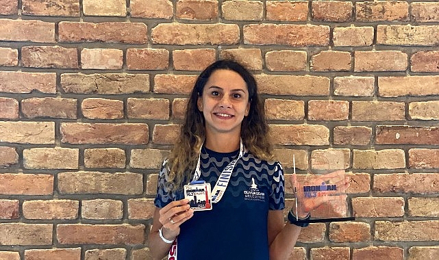 “Demir Lady” yeniden dorukta