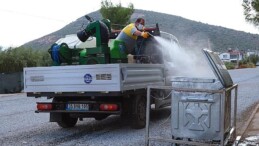 Didim Belediyesi ilçe genelinde ilaçlama çalışmalarını sürdürüyor.