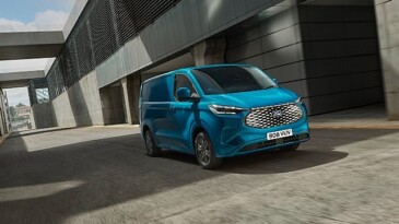 Ford Otosan’ın Yeniköy Fabrikası’nda Ürettiği E-Transit Custom, Avrupa Yollarına Çıktı