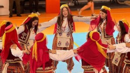 Geyve’de Yaz Spor Okulları Sertifika Merasimi gerçekleştirildi.