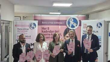 Göğüs Kanserine Karşı Farkındalık: “Olmaz Olmaz Deme Hiç”