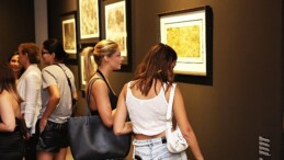 “Gökyüzü Başımızın Üstüne Düşebilir” standı sanatseverlerle buluştu