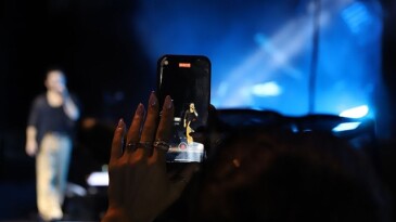 Güzelbahçe’nin Kurtuluş Coşkusu Buray konseri’yle Yaşandı