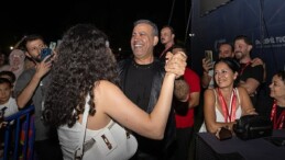 Haluk Levent ile unutulmaz 9 Eylül coşkusu