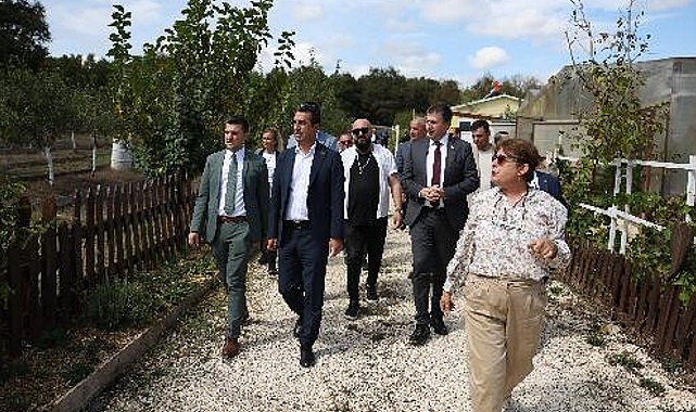 İstafil Çiftliğinde Biyodinamik Tarım Aktifliği Gerçekleşti: Sürdürülebilir Tarım İçin Değerli Bir Adım!