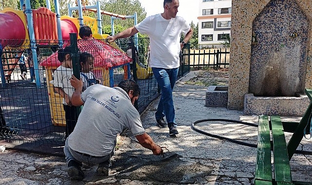 Kahramankazan Belediyesi Fen İşleri Müdürlüğü grupları ilçedeki çalışmalarına devam ediyor