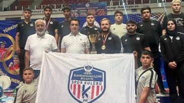 Kahramankazan Belediyespor Kulübü’nden halterde tarihi muvaffakiyet