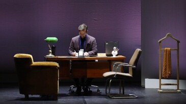 Kent Tiyatroları sahnelediği 6 oyunuyla seyircisiyle buluştu.