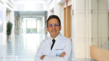 Kronik öksürük ve ağır yük kaldırma kasık fıtığı sebebi