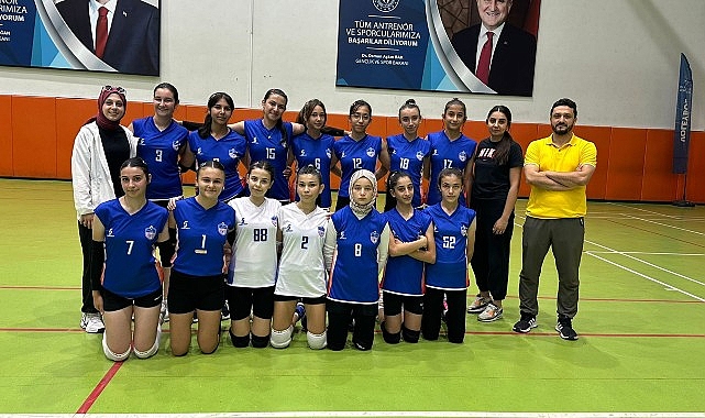 Küçük Sultanlar döneme galibiyetle başladı